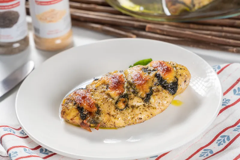 Receta de Deliciosa receta de pechuga de pollo rellena.