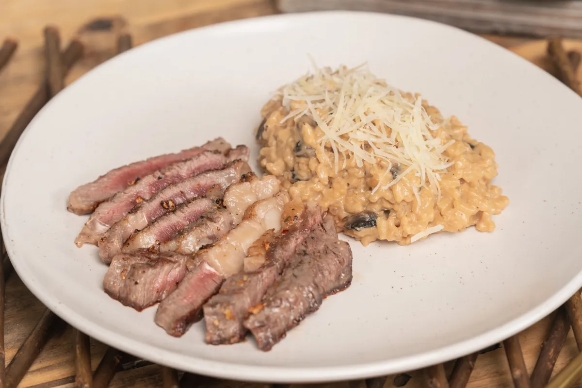 Receta de No hay nada como el sabor de un risotto bien preparado, y este de hongos es sin duda uno de mis favoritos.